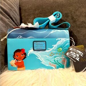 LOUNGEFLY YOUNG MOANA OCEAN WAVE CROSSBODY GLOW in the DARK